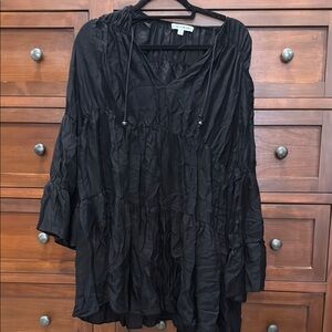 Elizabeth and James Black Drawstring Blouse